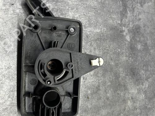 Used Rear right interior door handle Rear right interior door handle RENAULT MASTER II Bus (JD) 1.9 dCi 80 (JD0P, JD1P) (82 hp) 26147719 26147719