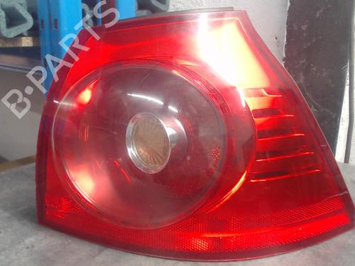 Right taillight VW GOLF V (1K1) 1.9 TDI | BP26714565C35 