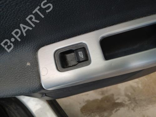 Højre bagtil elrude kontakt VOLVO V50 (545) D5 | BP29968763I28