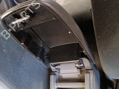 Apoio de Braço / Consola central FORD FOCUS II (DA_, HCP, DP) 1.6 TDCi | BP30438782I20