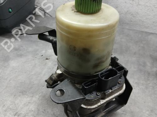Used Steering pump VW POLO IV (9N_, 9A_) 1.4 TDI (70 hp) 32190636