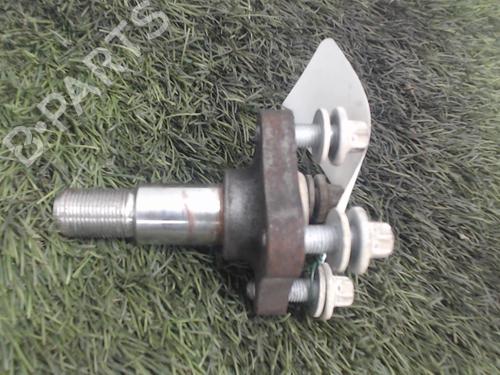 Used Right rear steering knuckle RENAULT CLIO III (BR0/1, CR0/1) 1.5 dCi (BR17, CR17) (86 hp) 20882566