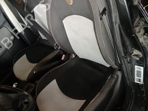 Left front seat PEUGEOT 206 SW (2E/K) 1.4 HDi | BP31642131C15 - Image 12