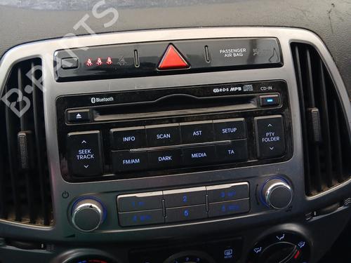 Used Radio HYUNDAI i20 I (PB, PBT) 1.2 (86 hp) 30149007