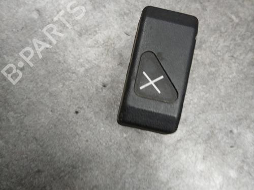 Used Switch Switch RENAULT ESPACE II (J/S63_) 2.1 TD (J633, J634, J/S635, J/S63D) (88 hp) 30590118 30590118