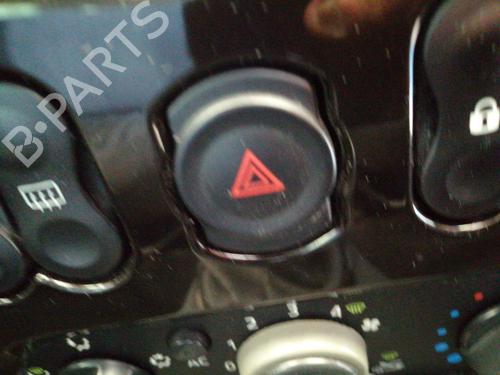 Warning switch DACIA DUSTER (HS_) 1.5 dCi | BP26731813I22 - Image 3