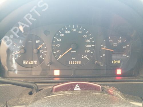 Used Instrument cluster MERCEDES-BENZ M-CLASS (W163) ML 270 CDI (163.113) (163 hp) 25472450