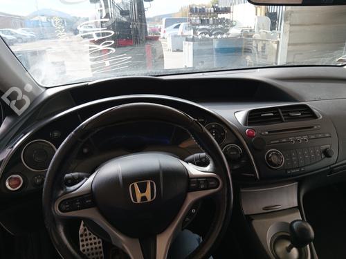 Used Dashboard HONDA CIVIC VIII Hatchback (FN, FK) 2.2 CTDi (FK3) (140 hp) 30299164