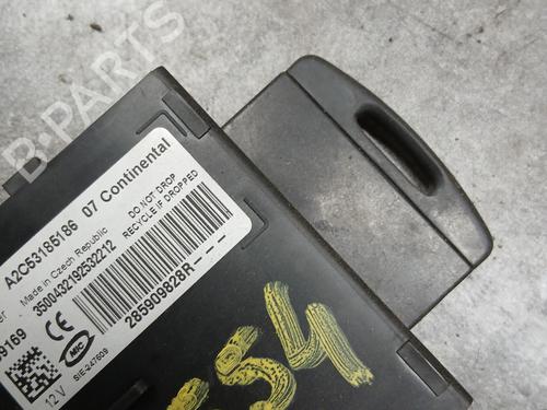 Card reader RENAULT MEGANE III Hatchback (BZ0/1_, B3_) 1.5 dCi | BP28303209E4