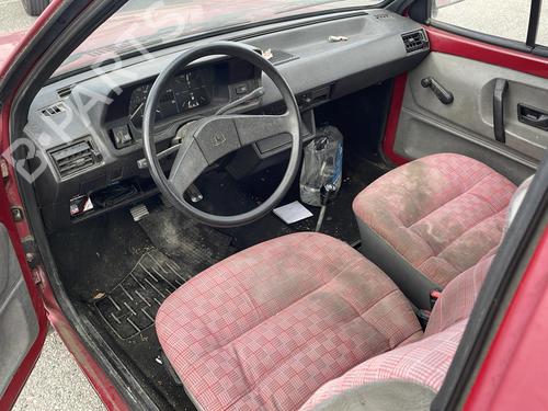 Used Parts VW POLO II (86C, 80)  1.0  1951402