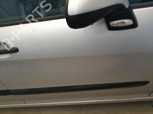 Right front door PEUGEOT 308 SW I (4E_, 4H_) 1.6 16V | BP26120769C3