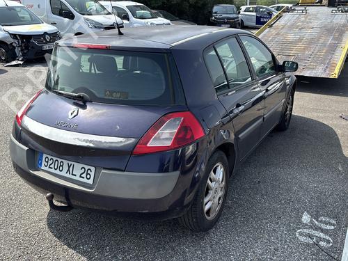 Klamka zewnętrzna drzwi przednich prawych RENAULT MEGANE II (BM0/1_, CM0/1_) 1.5 dCi (BM02, BM13, BM2A, CM02, CM13) | BP29327398C129