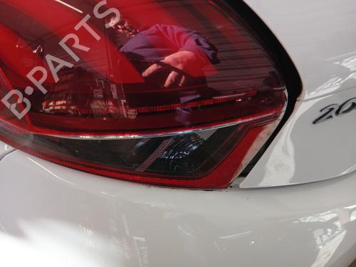 Left taillight PEUGEOT 208 I (CA_, CC_) 1.2 VTI 82 | BP31883538C34
