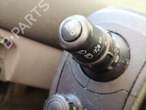 Used Switch RENAULT GRAND SCÉNIC II (JM0/1_) 1.9 dCi (JM0G, JM12, JM1G, JM2C) (120 hp) 27634544