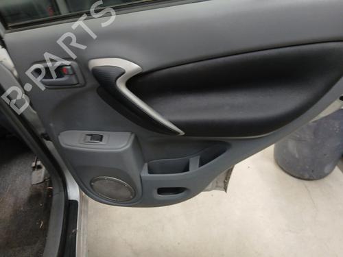 Rudehejsemekanisme Højre bagtil TOYOTA RAV 4 II (_A2_) 2.0 D 4WD (CLA20_, CLA21_, CLA20R, CLA21R) (116 hp) 30109426