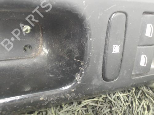 Used Left front window switch Left front window switch PEUGEOT 407 (6D_) 2.0 16V (6DRFJC, 6DRFJE, 6DRFJF) (140 hp) 31264502 31264502