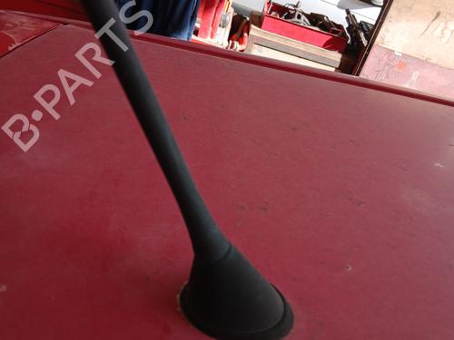 Used Antenna/Base Antenna/Base ALFA ROMEO 147 (937_) 1.9 JTD (937.AXD1A, 937.BXD1A, 937.AXV1A, 937.BXB1A,... (115 hp) 32993179 32993179