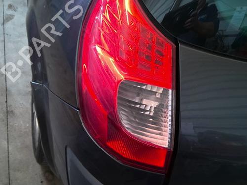 left-taillight-renault-grand-scenic-ii-jm01_-2004-2005-2006-2007-2008-2009-40269512 main image