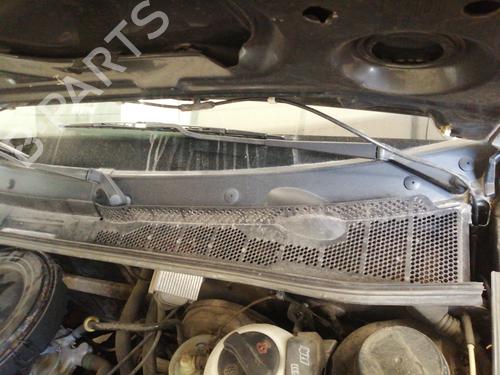 Used Front wiper motor VW GOLF III (1H1) 1.4 (60 hp) 24551314