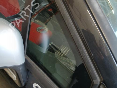 front-right-quarter-glass-citroen-c4-coupe-la_-2004-2005-2006-2007-2008-2009-2010-2011-2012-2013-32269942 main image