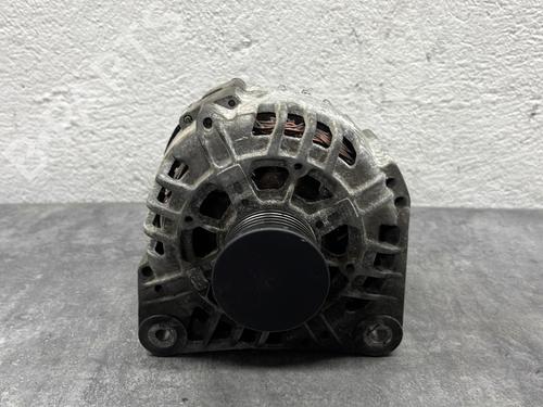 Used Alternator RENAULT LAGUNA II (BG0/1_) 1.9 dCi (107 hp) 26181817