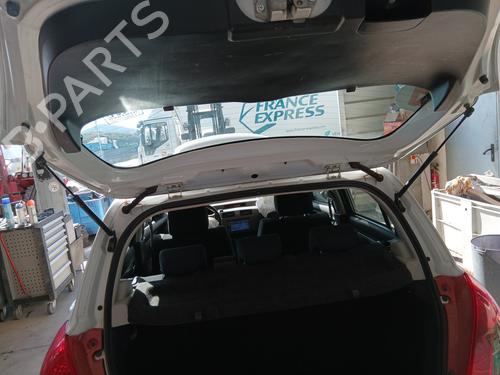 Used Tailgate lift support SUZUKI SWIFT III (MZ, EZ) 1.3 DDiS (RS413D) (75 hp) 30126392