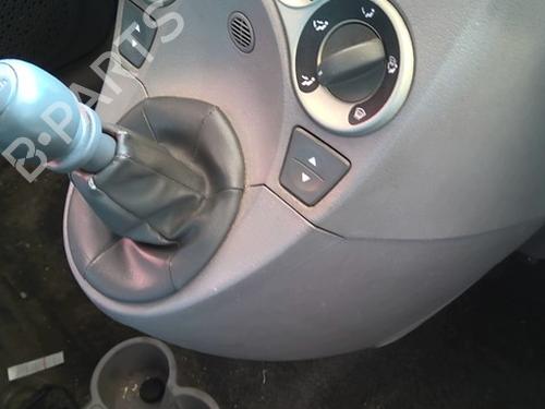 Used Right front window switch Right front window switch FIAT PANDA (169_) 1.3 D Multijet (169.AXC1A) (70 hp) 40437451 40437451
