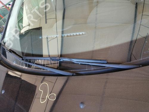 Used Front windshield wiper arm RENAULT CLIO III (BR0/1, CR0/1) 1.2 16V (BR0P, CR0P) (101 hp) 24402703
