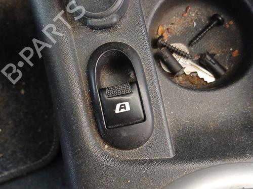 Used Left front window switch Left front window switch CITROËN C3 I (FC_, FN_) [2002-2013] 33303889 33303889