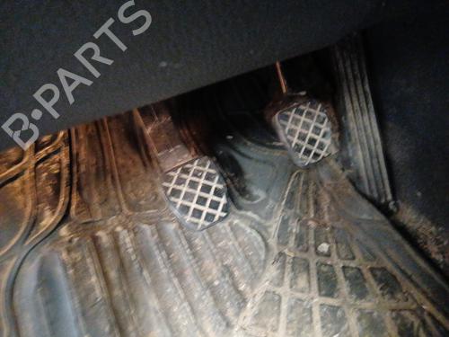clutch-pedal-vw-golf-plus-v-5m1-521-2004-2005-2006-2007-2008-2009-2010-2011-2012-2013-32321579 main image