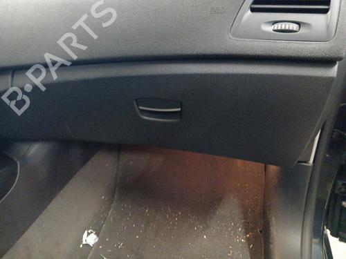 Vano posta oggetti RENAULT LAGUNA III (BT0/1) 2.0 dCi (BT01, BT08, BT09, BT0E, BT0K, BT12, BT1C, BT1D,... (150 hp) 32024722