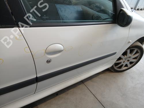 Right front door PEUGEOT 206 Hatchback (2A/C) 1.4 HDi eco 70 | BP31629231C3 