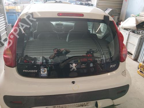 Used Tailgate PEUGEOT 107 (PM_, PN_) 1.0 (68 hp) 30933334
