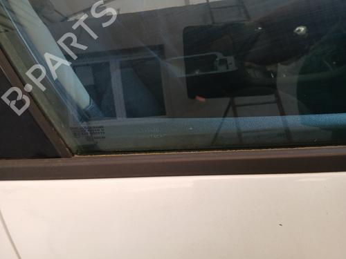 Front right door window CITROËN C5 III (RD_) 1.6 HDi 110 (RD9HZC) | BP29528745C19 