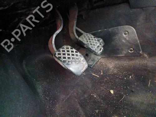 Used Clutch pedal Clutch pedal AUDI 80 B4 Saloon (8C2) 1.9 TDI (90 hp) 29528691 29528691