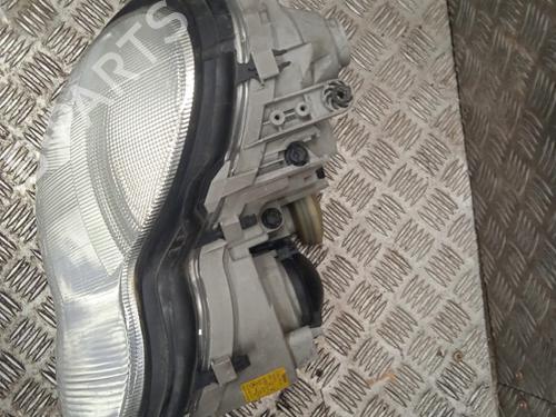 Used Right headlight Right headlight MERCEDES-BENZ C-CLASS T-Model (S203) C 180 (203.235) (129 hp) 20882171 20882171