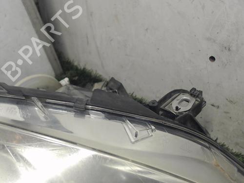 Used Right headlight Right headlight MERCEDES-BENZ B-CLASS Sports Tourer (W245) B 180 CDI (245.207) (109 hp) 20884837 20884837
