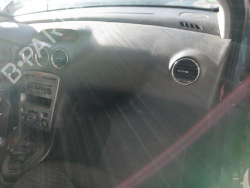 Dashboard PEUGEOT 308 SW I (4E_, 4H_) 1.6 HDi | BP30083331C46