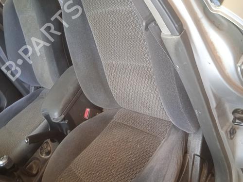 Left front seat HYUNDAI SANTA FÉ I (SM) 2.0 CRDi 4x4 | BP21282811C15 
