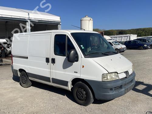 Grille PEUGEOT BOXER Van (244) 2.0 HDi | BP21277540C40