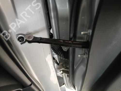 hingedoor-check-strap-toyota-verso-_r2_-2009-2010-2011-2012-2013-2014-2015-2016-2017-2018-32166780 main image