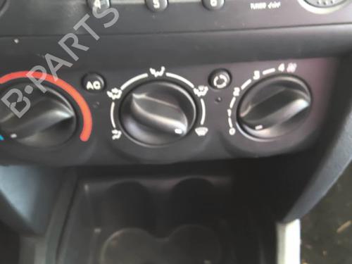 Used Climate control Climate control RENAULT CLIO II (BB_, CB_) 1.2 16V (BB05, BB0W, BB11, BB27, BB2T, BB2U, BB2V, CB05,... (75 hp) 39459611 39459611
