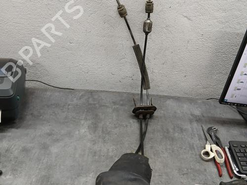 Used Gear lever ALFA ROMEO 147 (937_) 1.9 JTDM 8V (937.AXD1A, 937.AXU1A, 937.BXU1A) (120 hp) 29639009
