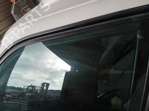 Front left door window AUDI 80 B4 Saloon (8C2) 1.9 TDI | BP29528660C18 