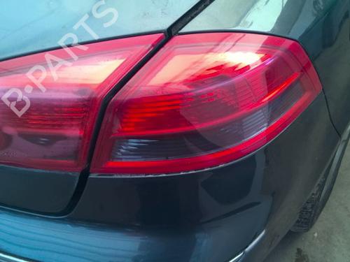Used Right taillight Right taillight RENAULT VEL SATIS (BJ0_) 3.0 dCi (BJ0J, BJ0N) (177 hp) 40018770 40018770