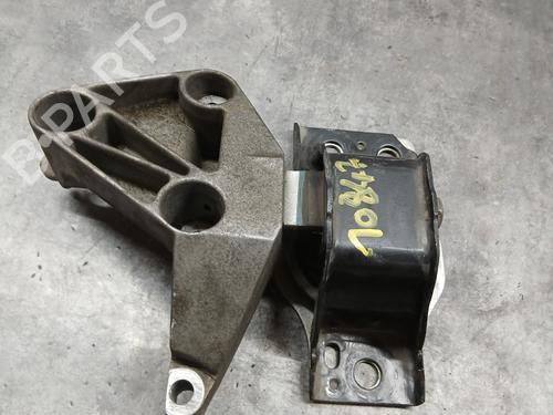 Used Engine mount RENAULT MEGANE II (BM0/1_, CM0/1_) 1.5 dCi (BM02, BM13, BM2A, CM02, CM13) (101 hp) 29598165