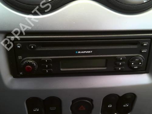Radio DACIA SANDERO 1.5 dCi | BP40018681E6 - Image 2