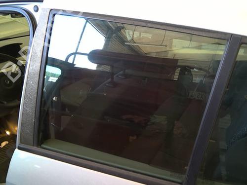 rear-left-door-window-renault-modus-grand-modus-fjp0_-2004-38911488 main image