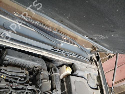 Used Front wiper motor CITROËN C5 II (RC_) 1.6 HDi (RC8HZB) (109 hp) 30325806