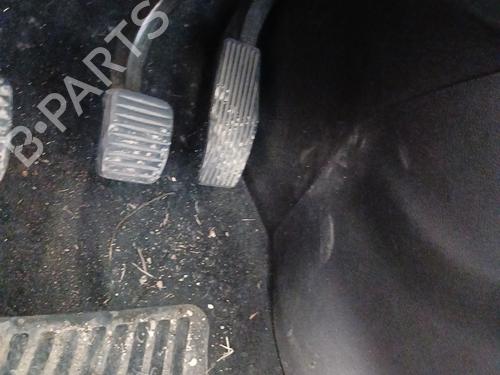 Pédale OPEL MERIVA B MPV (S10) 1.7 CDTI (75) (110 hp) 32135185